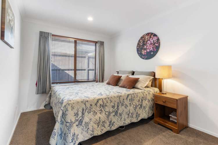 11 Elwyn Close Flat Bush_22