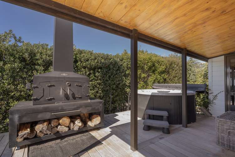 77 Grange Road Hahei_23