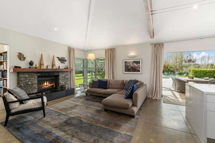 86 Croft Lane Riverhead_15