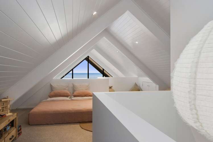 10b Beach Road Waihi Beach_24