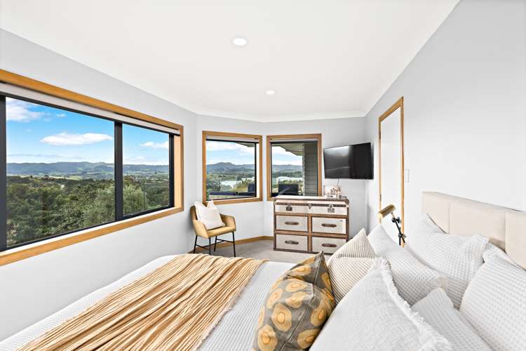 2 Kauri Drive Sandspit_16