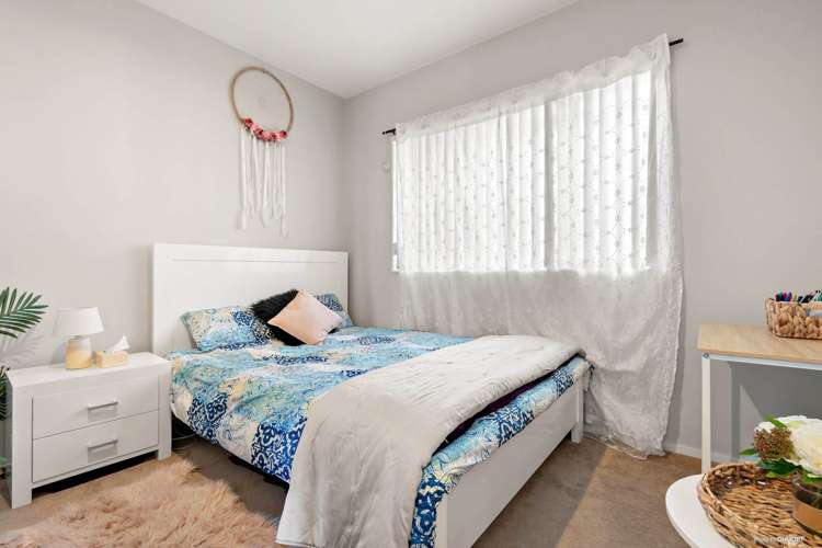 11 Haddington Drive Flat Bush_10