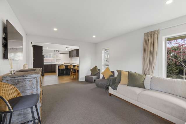 384 Yaldhurst Road Russley_3