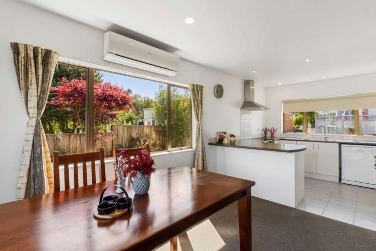 8a Mcleod Road Henderson_5