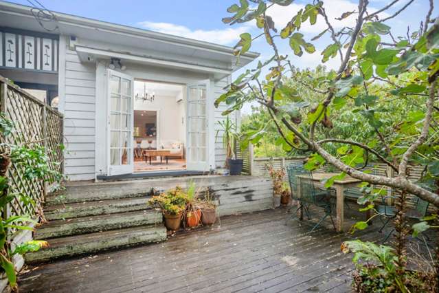 8 Camden Road Sandringham_2