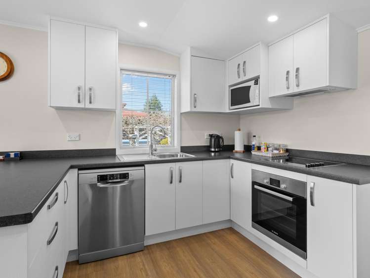 64 Pattons Road_2
