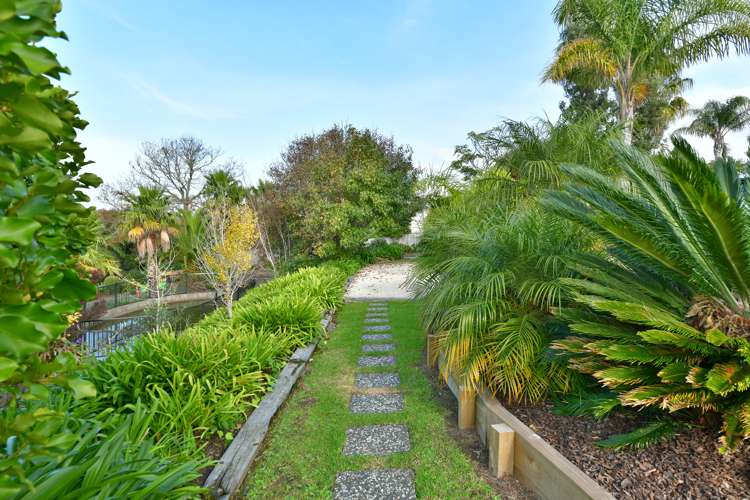 8/126 Whangaparaoa Road Red Beach_20