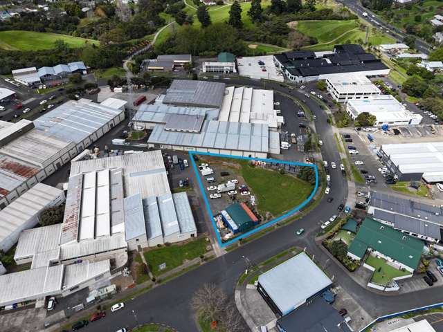 25 Lovegrove Crescent Otara_1