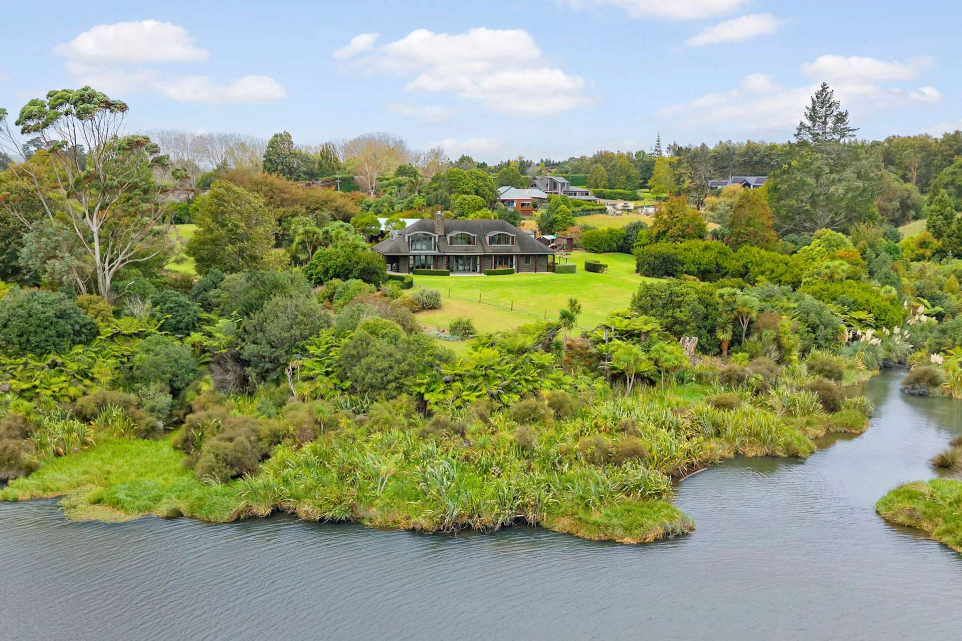 83 Manuwai Lane Karaka_0