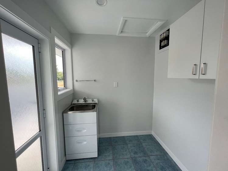 16 Lomax Place Islington_8