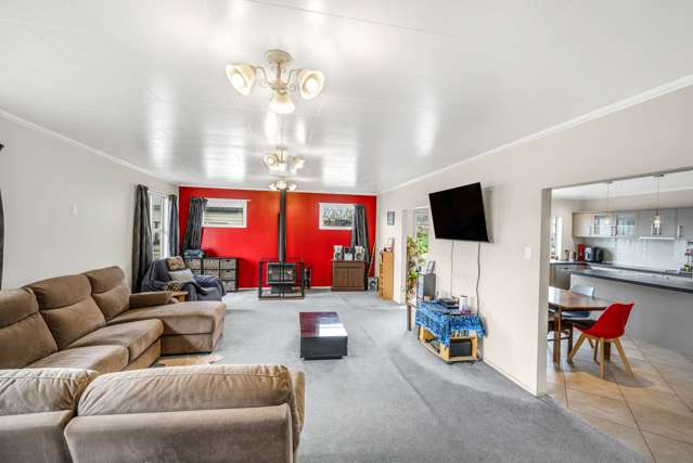 716 Gordon Road Raureka_3