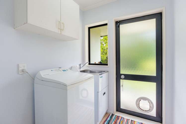 897 Leigh Road Matakana_17