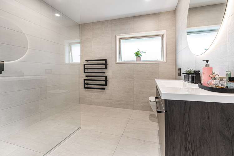 9 Spencer Terrace Hauraki_9