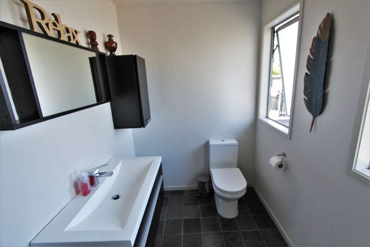 10 Devon Place Tokoroa_11