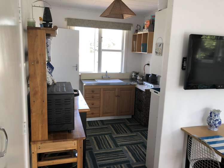 73 Moana Street Otaki Beach_11