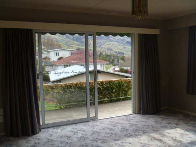 7 Branxholm Street Roxburgh_2