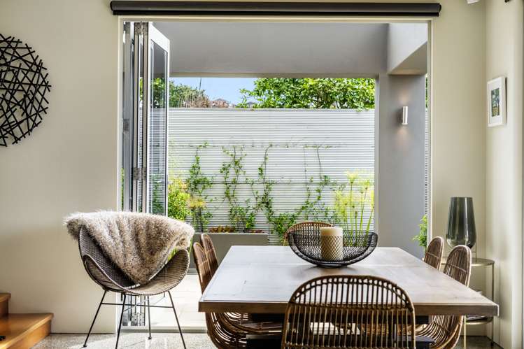 6 Queenstown Road Hillsborough_5