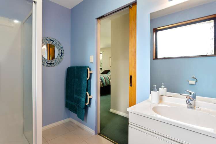 3 Woodfield Place Woodend_16