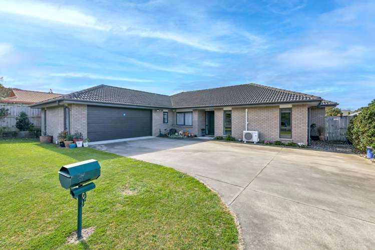 1 Whitby Close_0