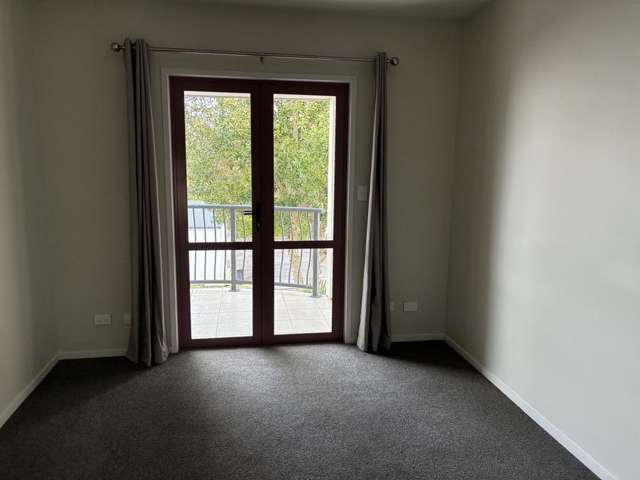 30 Winery Way 11401_4