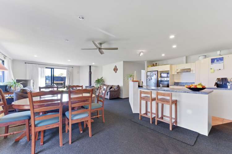 18 Monaco View Stoke_8