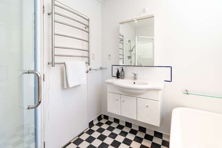 5f Duke Street Mount Victoria_16