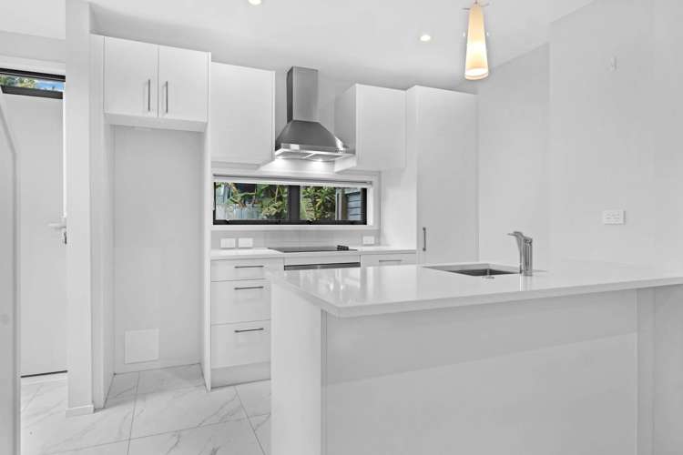 8/126 Canal Road Avondale_7