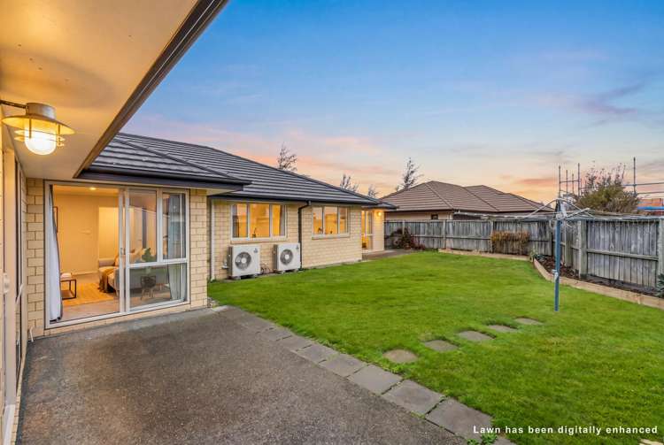 1 Somerville Crescent Aidanfield_19
