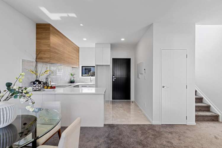 140b Tiriwa Drive Massey_7