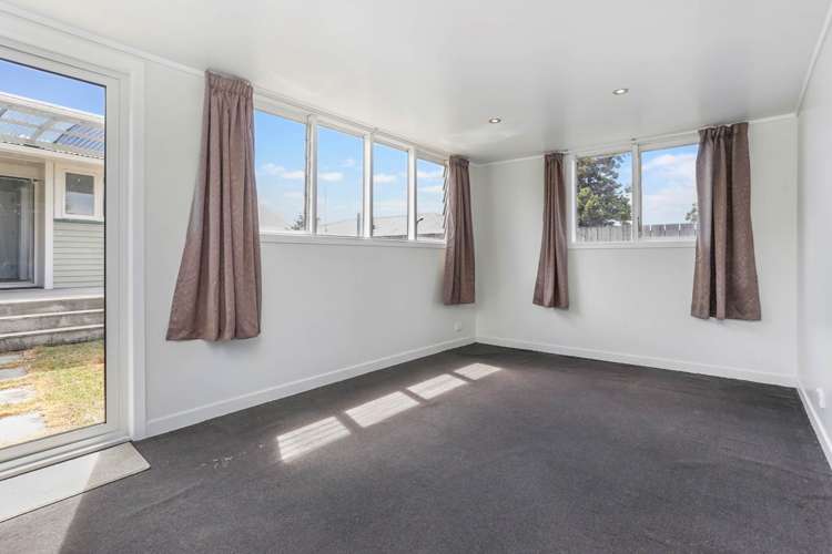 63 Methuen Road New Windsor_17