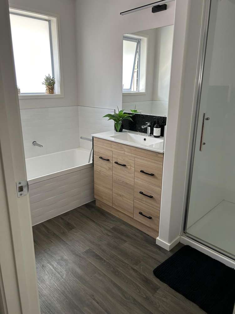 55 Athenree Road Athenree_13