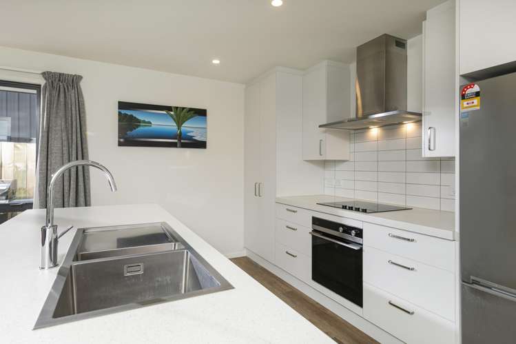 86 Longview Drive_3