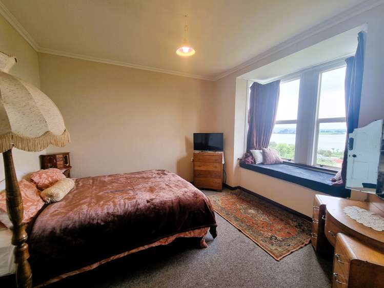 25 Castle Street Riverton_9