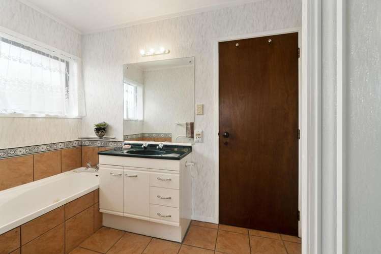 1 Peart View Saint Johns_13