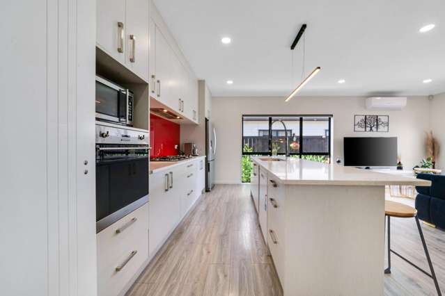 6 Kakabeak Way Takanini_2