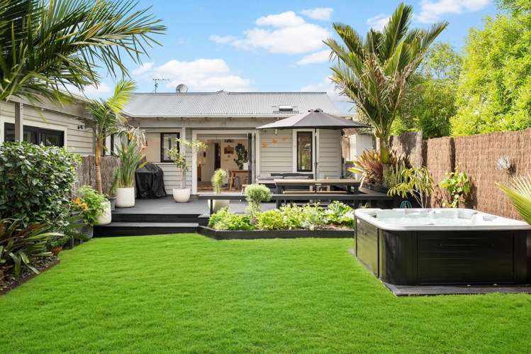 30 Buxton Street Point Chevalier_1