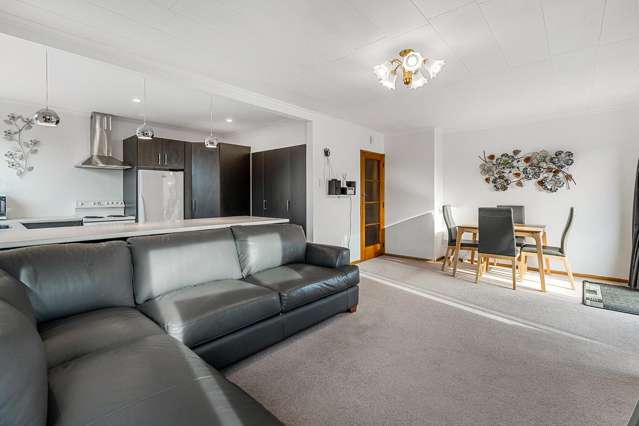 35C Irvine Street Mosgiel_4