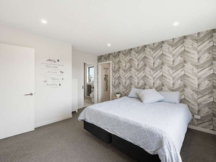 33 Claremont Crescent Amberley_9