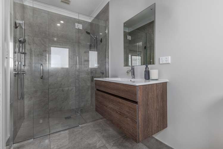 9 Baxters Rise Aotea_17