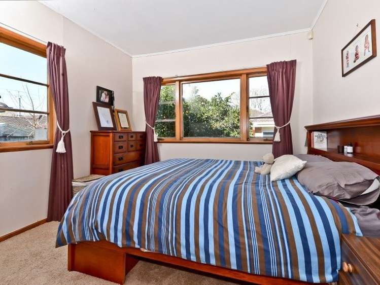 67a Dey Street Hamilton East_10