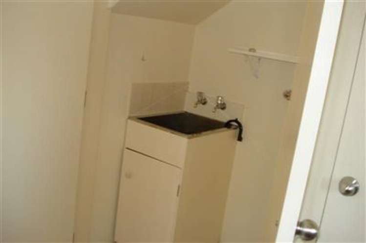 5/6 John Jennings Drive Oteha_14