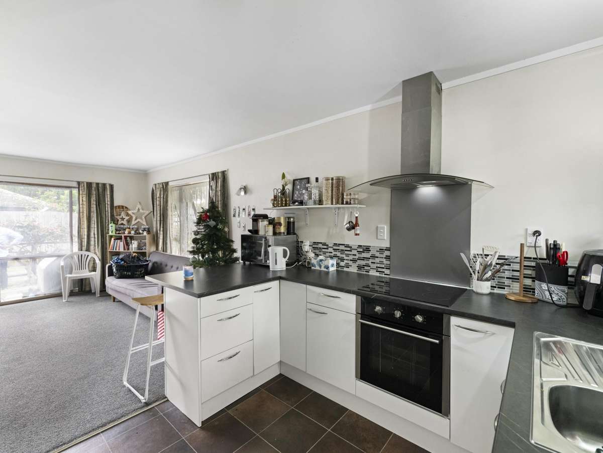 515 A&B Weymouth Road_2