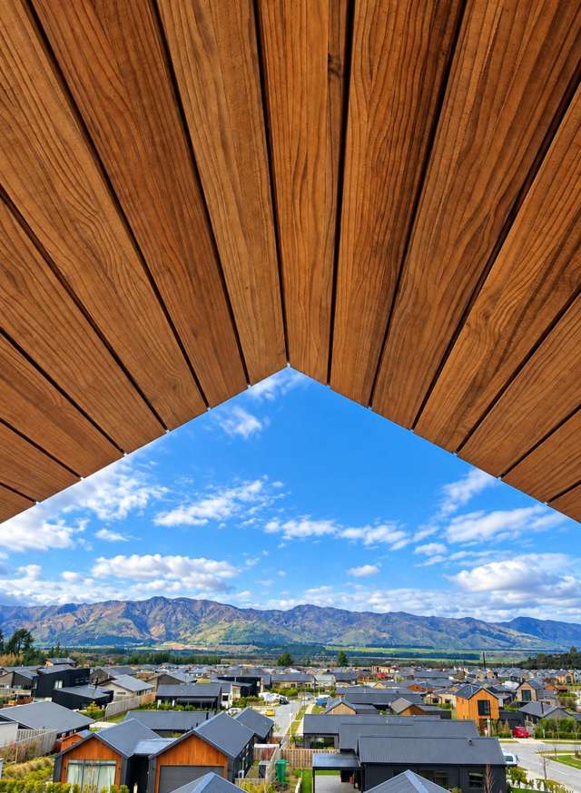 8 Callaghans Creek Rise Wanaka_2