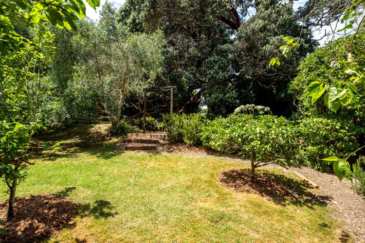 10 Hillside Road Ostend_11