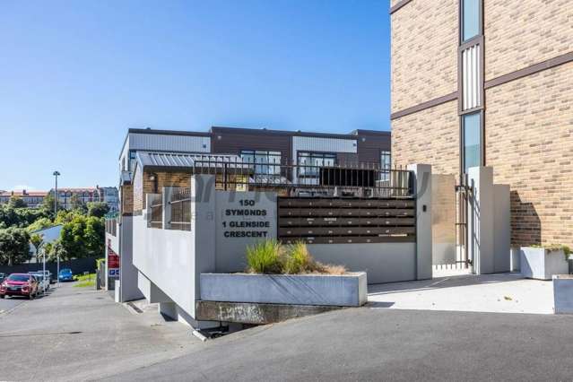 16/1 Glenside Crescent Forrest Hill_3