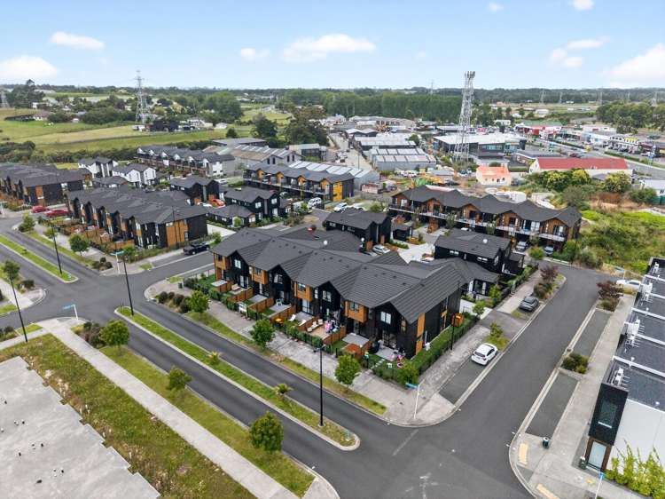 54 Papatupu Way Kumeu_27