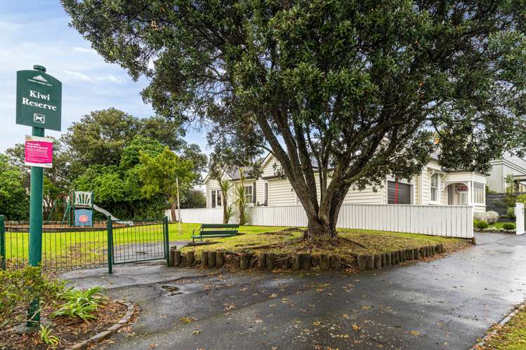 20 Kiwi Road Stanley Point_18