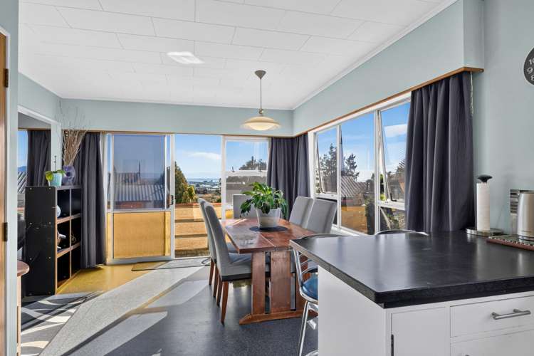 9 Farnham Drive Richmond_6