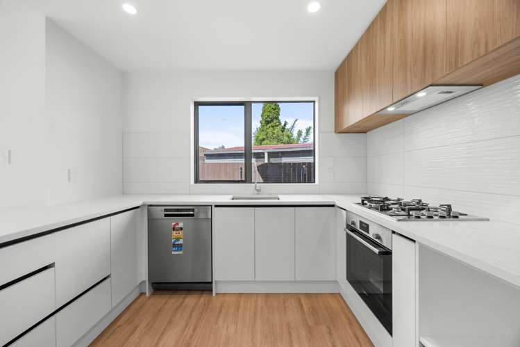 9C Tangelo Place Bucklands Beach_12