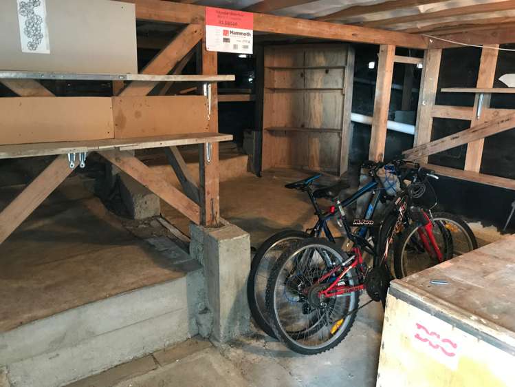 14 Aeroview Drive Beach Haven_16